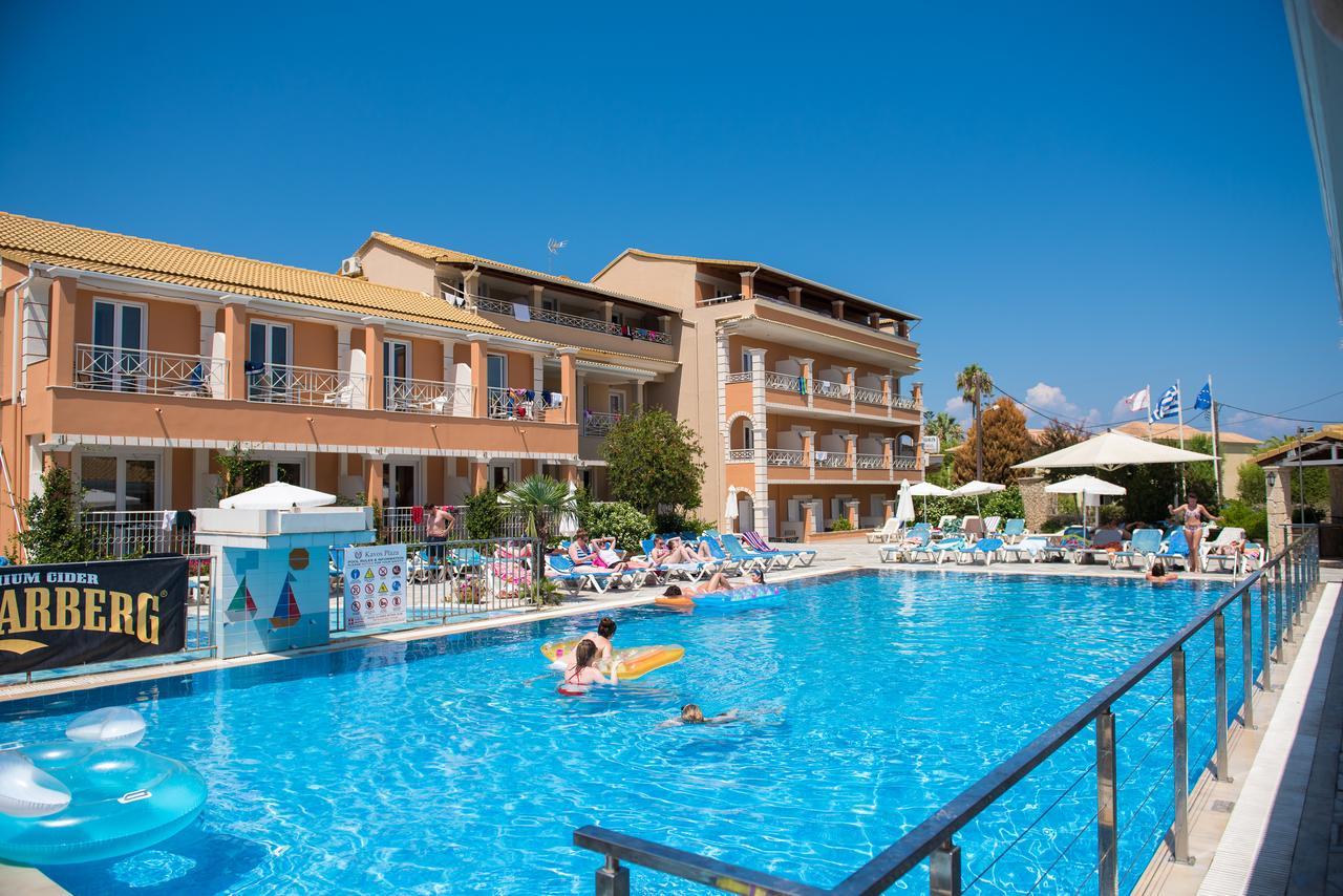 Kavos Plaza Hotel Exterior foto